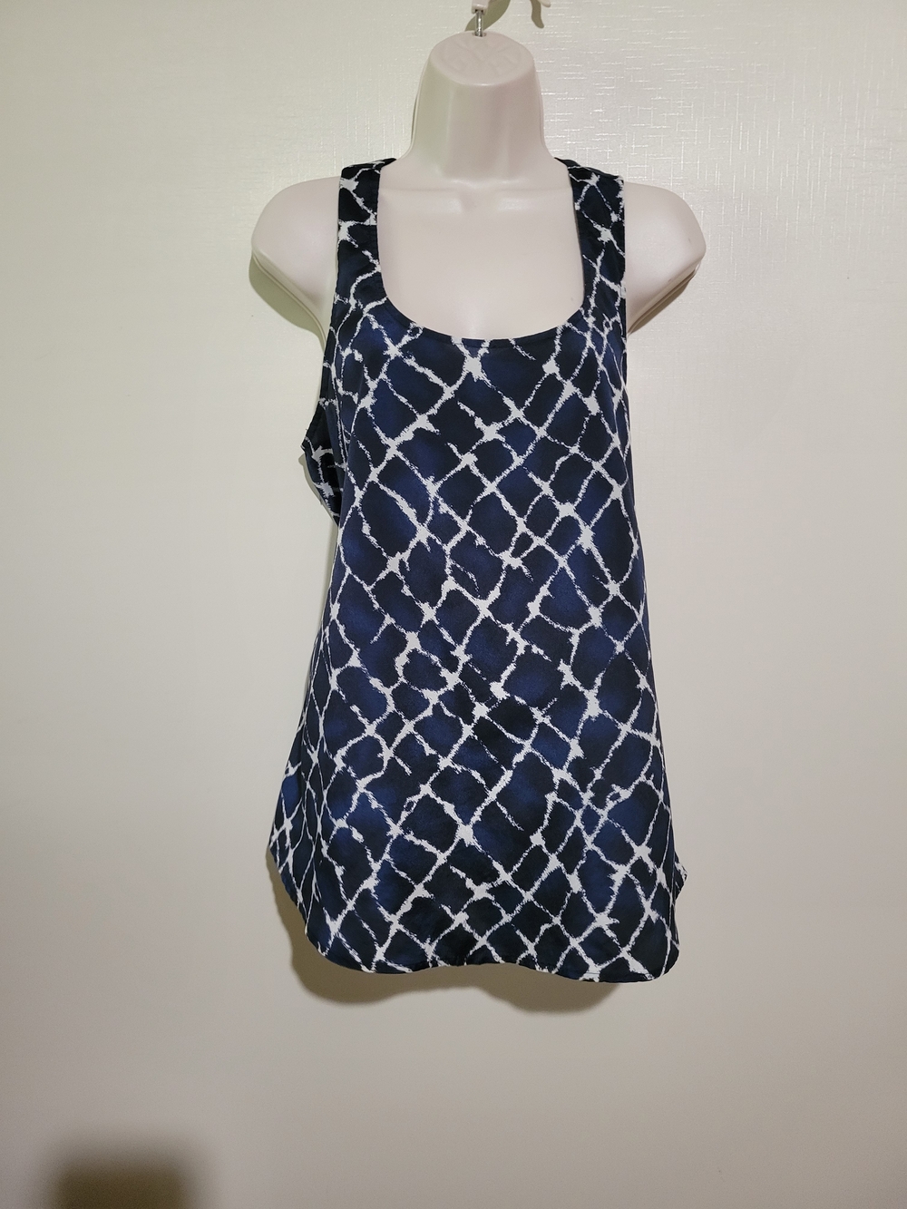 Women's Navy & White Patterned Scoop Neck Tank Top